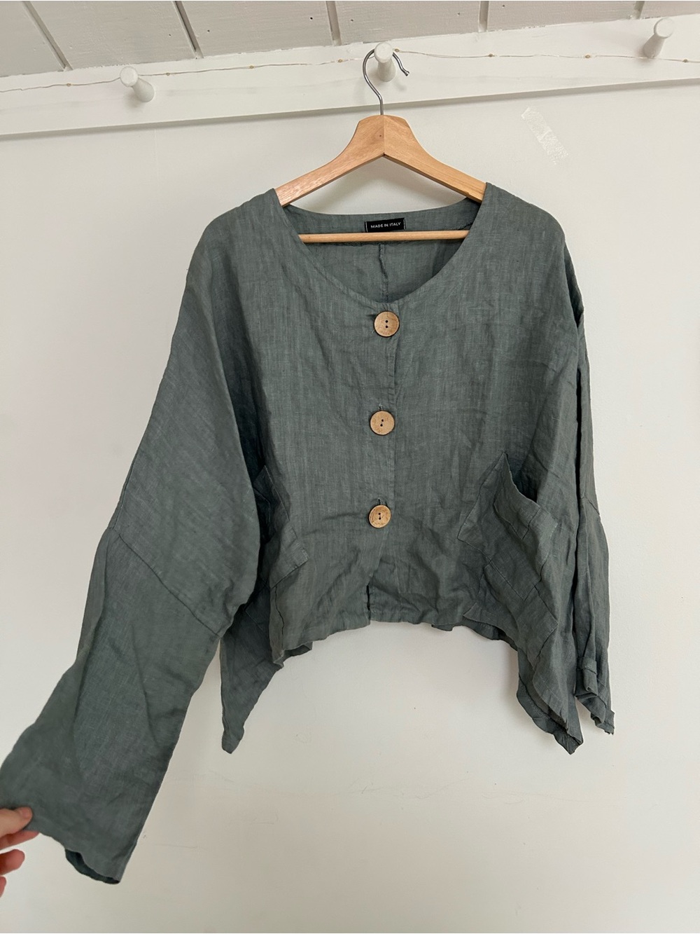 Italian Linen Button-Front Women’s Top
